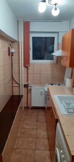 Garsonieră decomandată în Obor