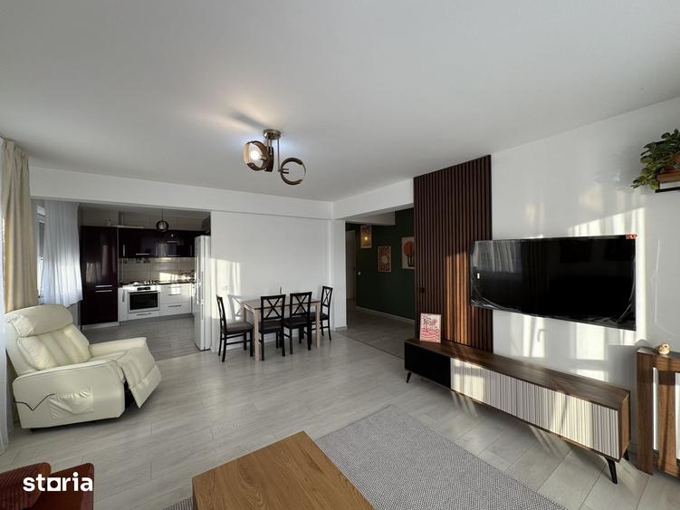 Apartament cu 4 camere în Tractorul