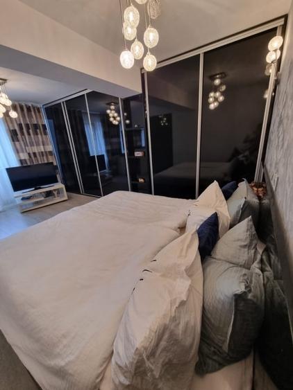 Apartament cu 2 camere decomandat, mobilat în Central