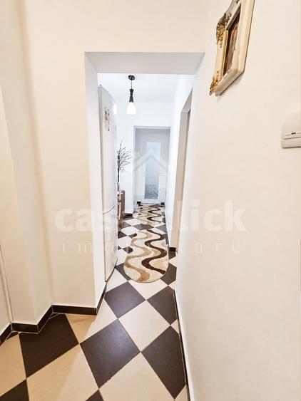 Apartament cu 2 camere decomandat în Micro 14