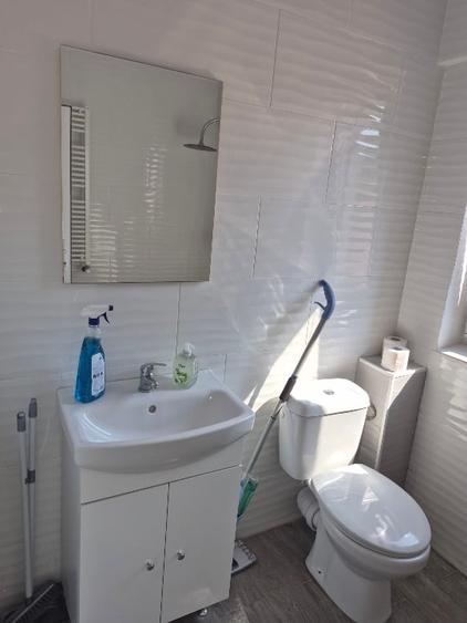 Apartament cu 2 camere, mobilat în Faleza Nord
