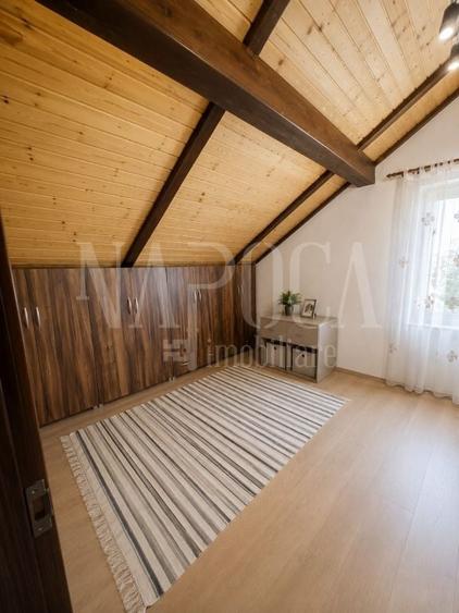 Casă individuală cu 5 camere cu Teren 250 Mp în Tokai