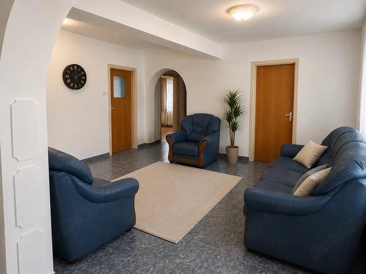 Apartament cu 3 camere decomandat în Craiovei