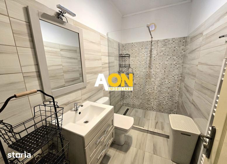 Casă cu 4 camere cu Canalizare în Central