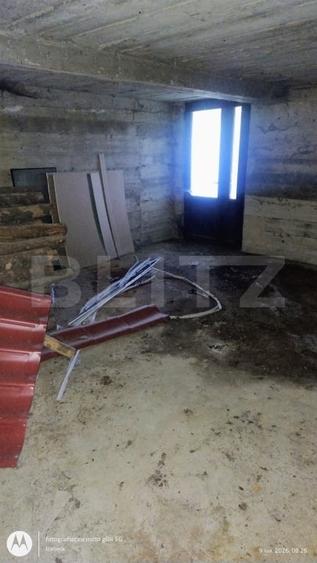 Casă individuală cu 5 camere cu Teren 560 Mp în Urișor