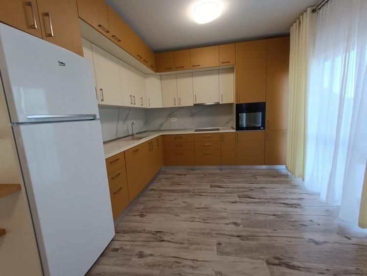 Casă cu 4 camere cu Canalizare în Popas Păcurari