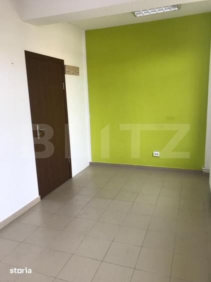 Spațiu comercial, de 15 mp, în Central