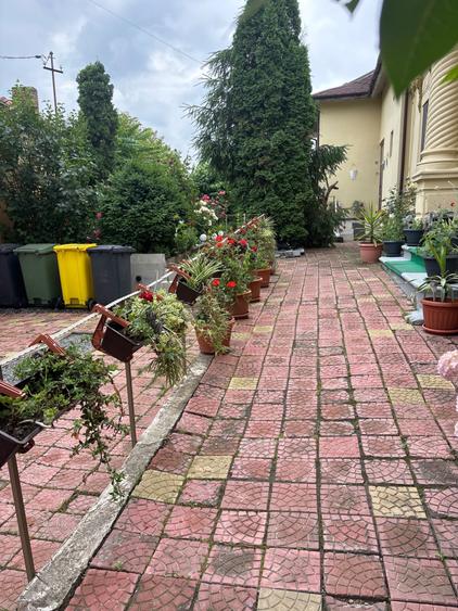 Casă cu 4 camere cu Teren 500 Mp în Exterior Vest