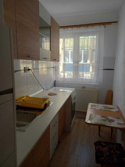 Apartament cu o camera de inchiriat - 2