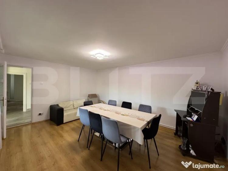 Casă cu 6 camere cu Teren 2500 Mp în Central