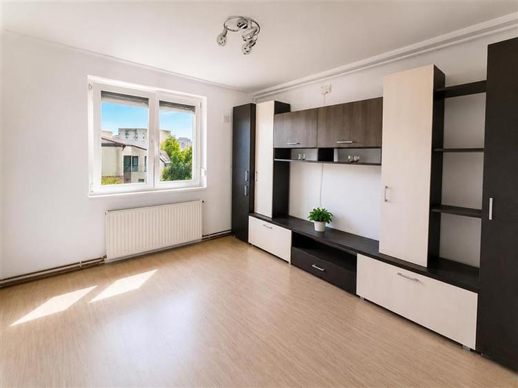 Decomandat, Central, Brasov - 1