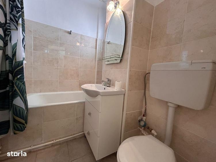 Apartament cu 2 camere decomandat în Buzaului