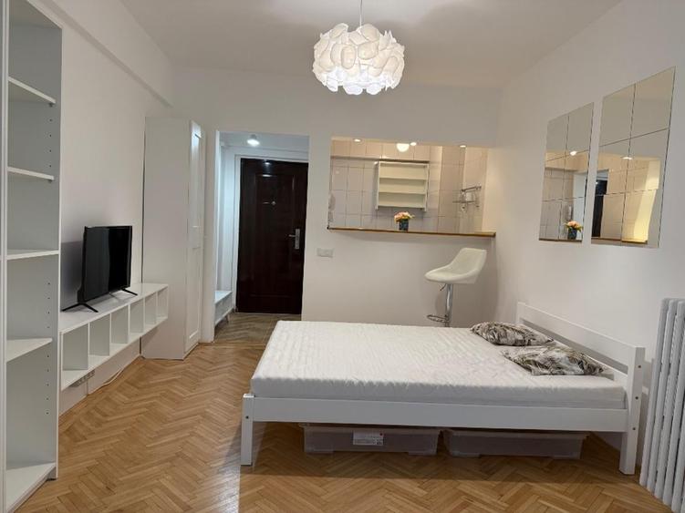 Inchiriere Garsoniera in zona Calea Victoriei - 1