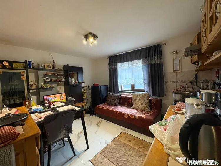 Casă cu 4 camere cu Teren 400 Mp în Valea Lupului