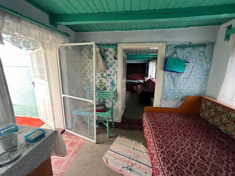 Casă cu 3 camere cu Teren 2600 Mp în Gorban