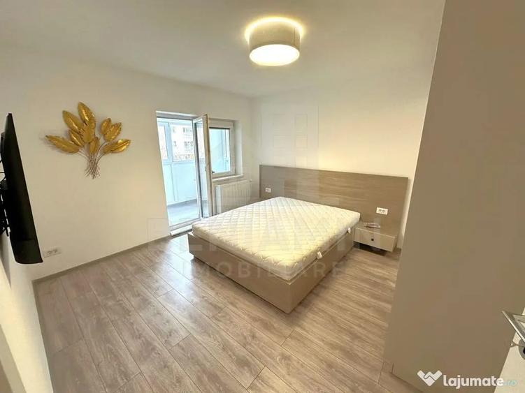 Apartament cu 4 camere decomandat în Ultracentral