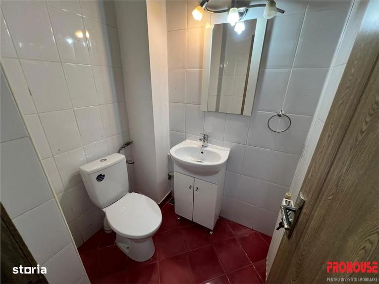 Apartament cu 3 camere decomandat în Bistrița Lac