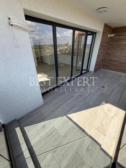 Apartament cu 3 camere semidecomandat în Theodor Pallady
