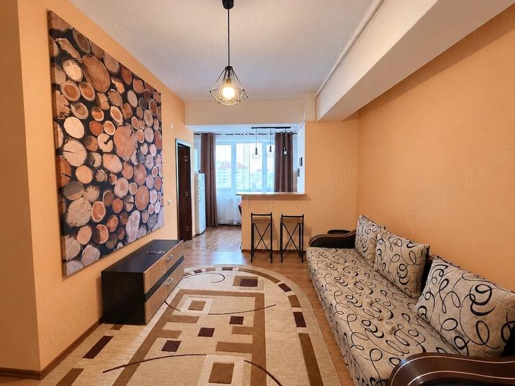 Apartament cu 2 camere semidecomandat în Mihai Viteazul