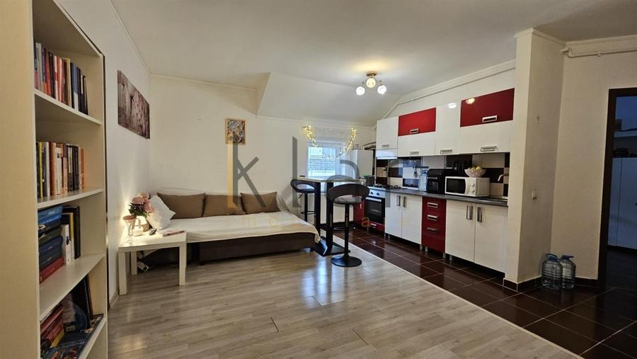 Apartament cu 3 camere semidecomandat, mobilat în Florești — fotografia 2