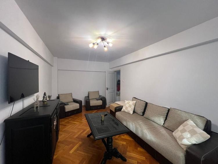 Apartament cu 3 camere în Ultracentral