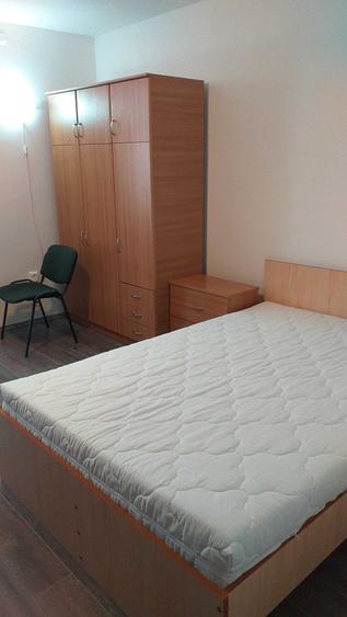 Proprietar, gars. 32 mp, etaj intermediar, Zona Orizont 3000, bloc de apartamente, centrala proprie - 6