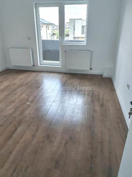 Casă cu 4 camere cu Teren 200 Mp în Prelungirea Ghencea