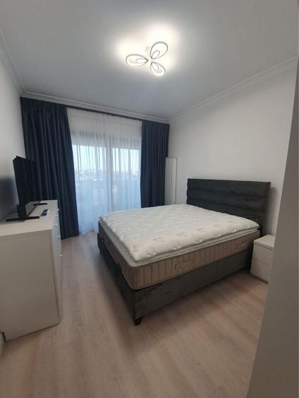 Apartament cu 2 camere decomandat în Exterior Vest