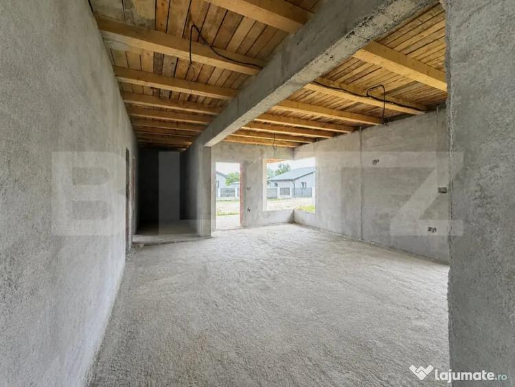 Casă cu 4 camere cu Teren 430 Mp în Central