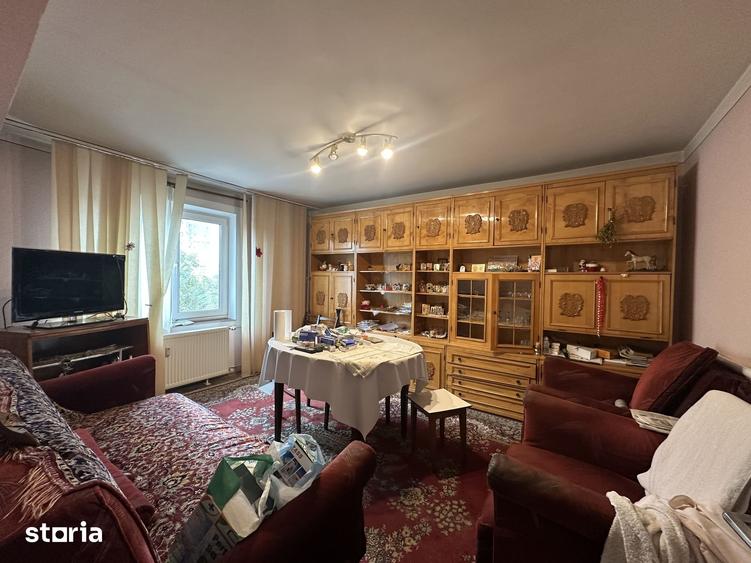 Apartament cu 2 camere decomandat în Sud