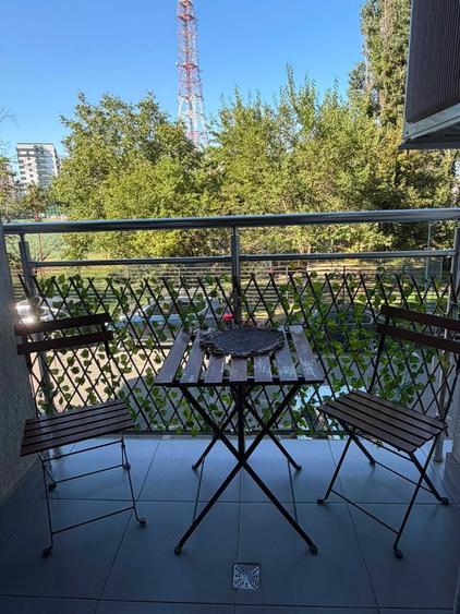 Apartament cu 2 camere decomandat în Lujerului