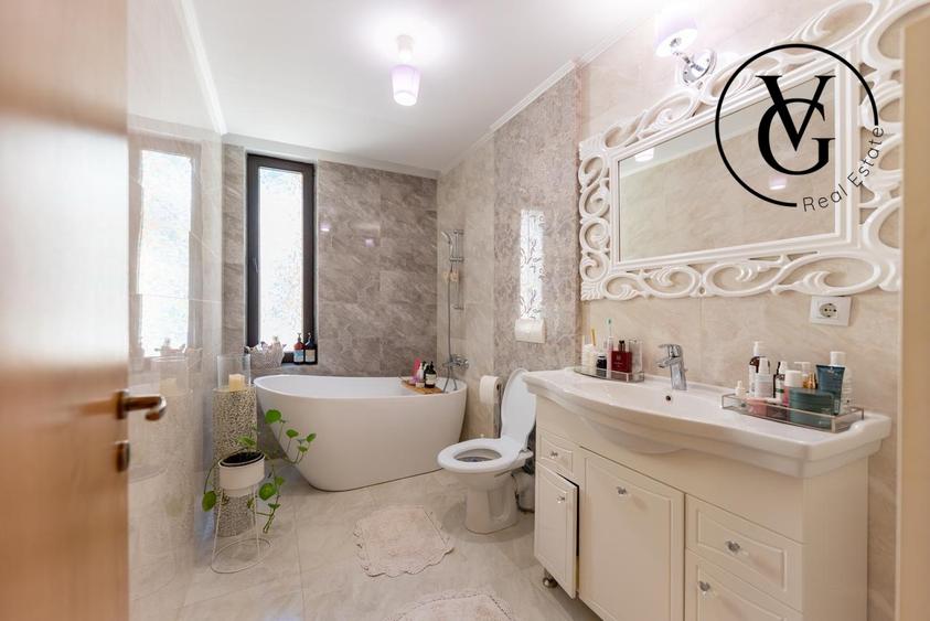 Casă individuală cu 5 camere cu Teren 427 Mp în Corbeanca