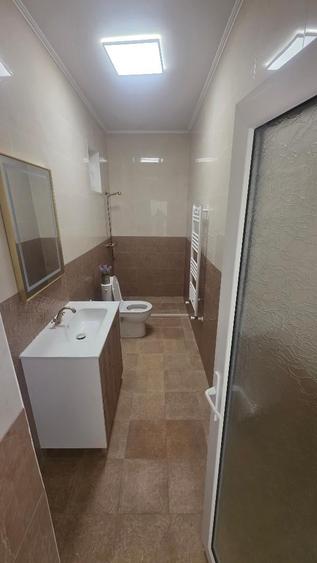 Casă individuală cu 3 camere cu Garaj în CET