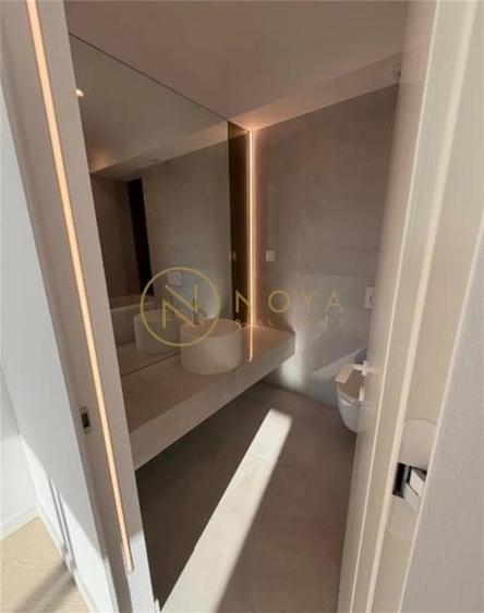 Apartament cu 3 camere decomandat în Pipera