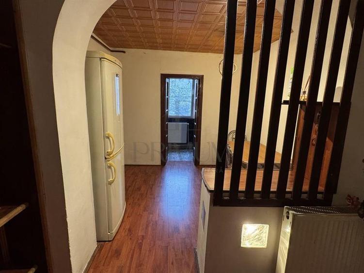 Apartament cu 2 camere decomandat, mobilat în Lipovei