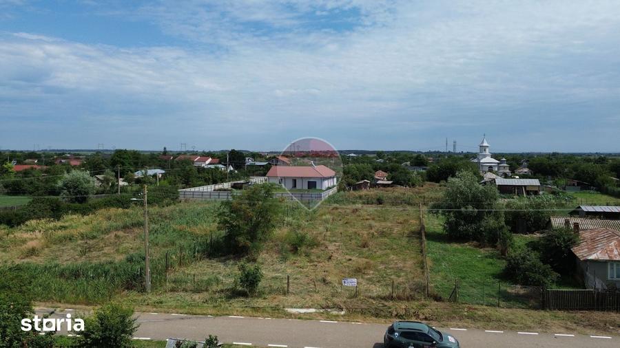 Teren de 1250 mp, în Nănești