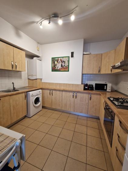 Apartament cu 2 camere semidecomandat în Dristor