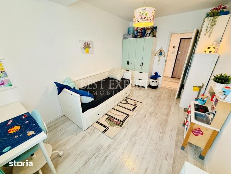 Apartament cu 3 camere decomandat în Theodor Pallady