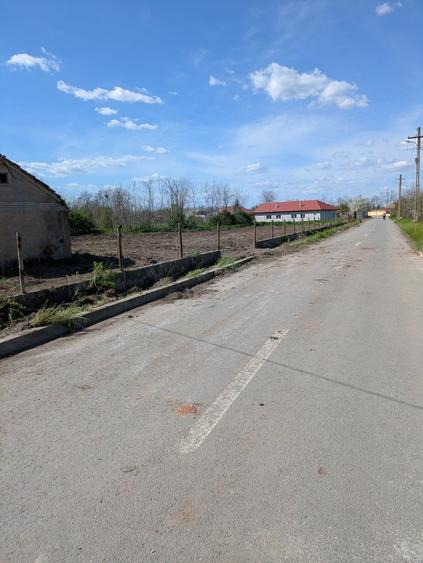 Teren de 3954 mp, în Nuntași