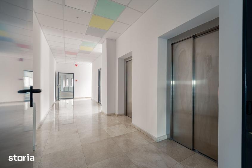 Spațiu comercial, de 250 mp, în Baicului
