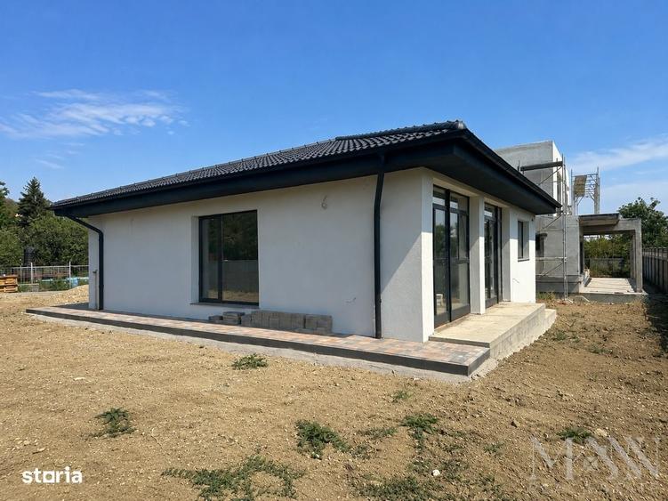 Casa noua finisata | De vanzare | str. Facliei, Oradea - 1