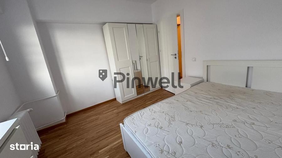 Apartament cu 5 camere decomandat în Obor