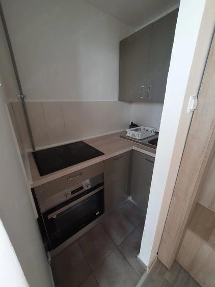 Apartament cu 2 camere decomandat în Steaua