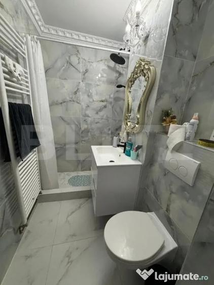 Apartament cu 3 camere decomandat în Micro 16