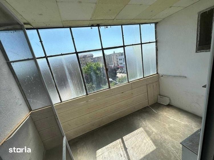 Apartament cu 2 camere decomandat în Confecții