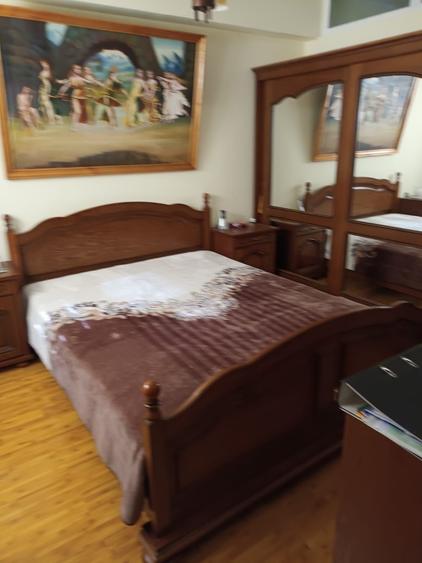 Apartament cu 3 camere semidecomandat în Basarab