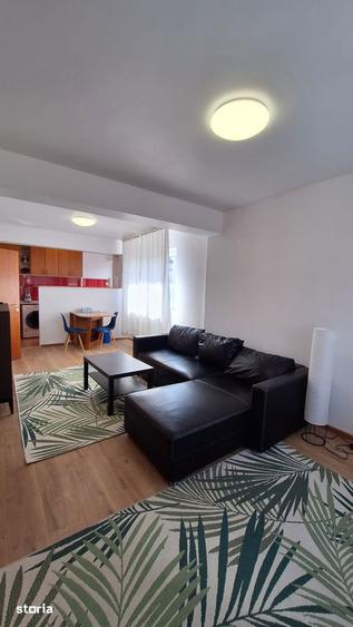 Apartament cu 2 camere semidecomandat, mobilat în Cișmigiu