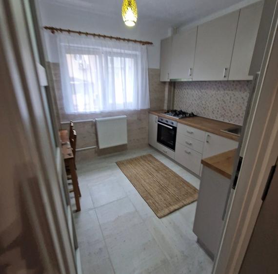 Apartament cu 2 camere decomandat în Ștefan cel Mare