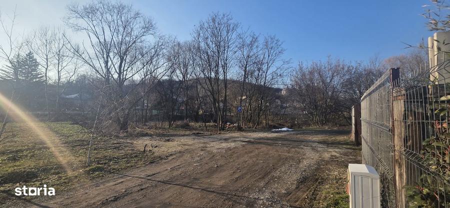 Teren de 670 mp, în Aninoasa
