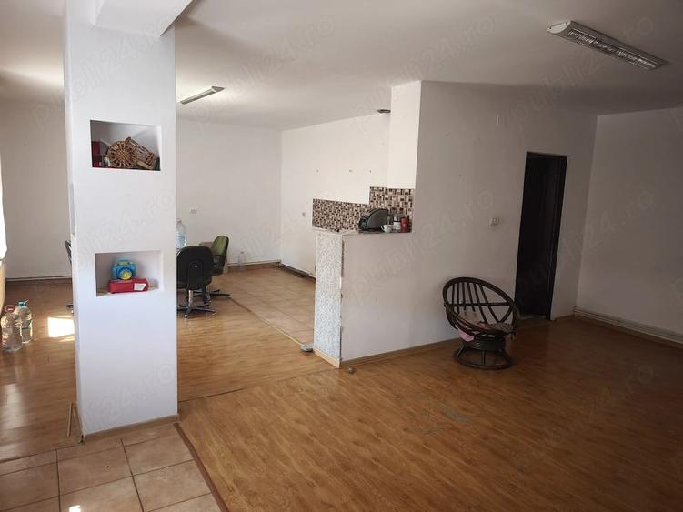 Casă cu Teren 1470 Mp în Aluniș